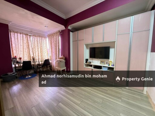[CORNER LOT] 3 Storey Semi-Detached House, Laman Seri, Seksyen 13 Shah Alam.