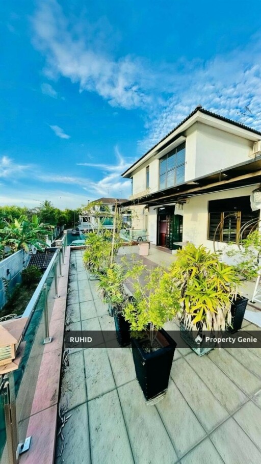 Renovated 3 Storey Cluster House, Taman Skudai Indah | Non-Bumi