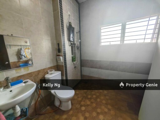 Semi D House At Aman Perdana Bukit Raja Klang For Sale