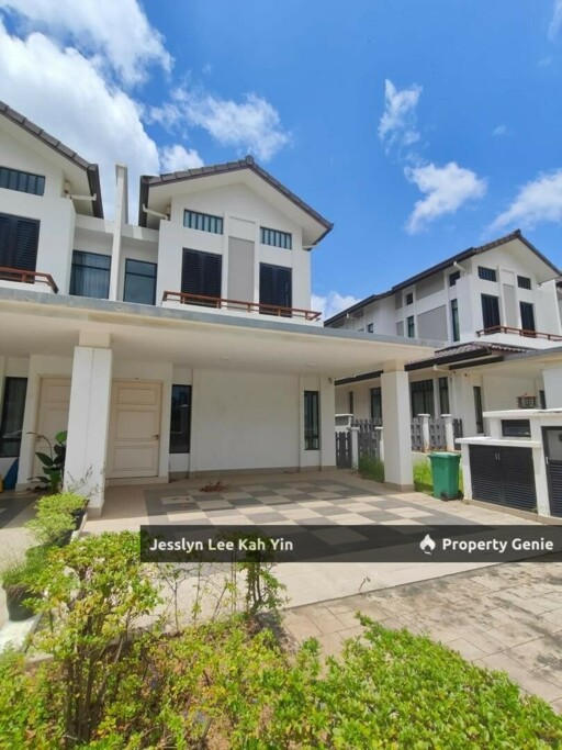Eco Majestic Semenyih Tenderfield Open Facing