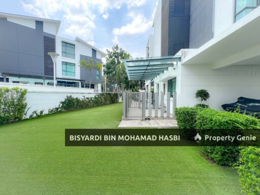 FULLY RENOVATED 2 STOREY SEMI DETACHED CORNER LOT, SEJATI RESIDENCES CYBERJAYA .