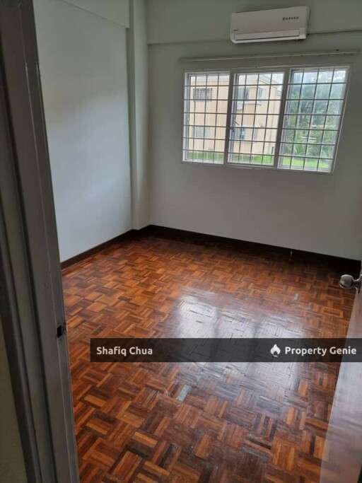 Ground Floor Unit Vista Seri Putra Apartment Bandar Seri Putra