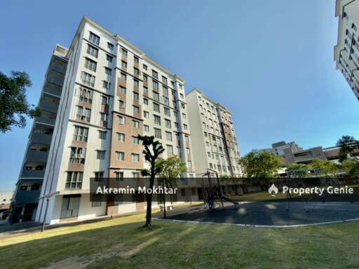 Freehold, Ground Floor, Corner Unit & 2 Parking | Apartment Azaria, Bandar Parklands, Klang Selangor .