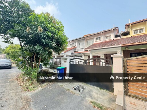 Freehold & Facing Open | Double Storey Jalan Putra Permai, Seksyen 10 Putra Heights