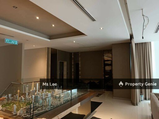 Pavilion Ceylon Hill @ Bukit Ceylon, Bukit Bintang, Kuala Lumpur - 3 storey Bungalow - Good for investment Roi 4.5%