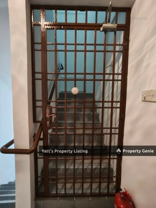 Taman Sri Putra, Johor Bahru Shop Apartment FOR SALE 📌  💰 RM235,000 🔥 Below Market Value