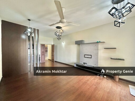 Freehold, Partially Furnished & 1 Parking | Kristal Villa Condominium, Kajang 2