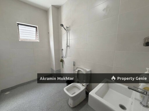 Freehold & Malay Reserved | Double Storey Terrace Corner Lot Taman Irama Bayu Seksyen 30, Shah Alam