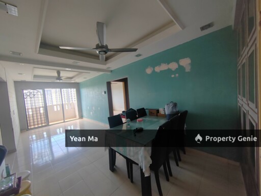 For Sale🏬Move In condition PANGSAPURI LAGUNA BIRU 1 KUNDANG Rawang