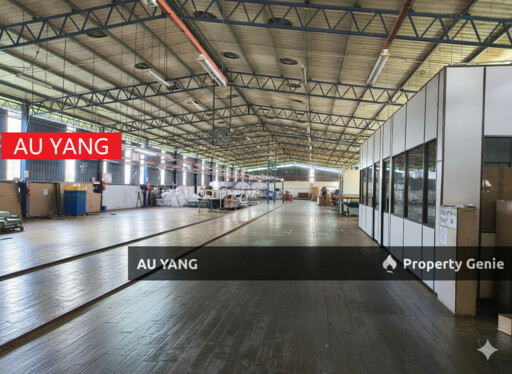 Mezzanine Floor Detached Factory / Warehouse For Rent