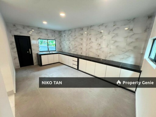 [PRIME AREA]2Storey Semi-D Jalan Abdul Samad For Sale