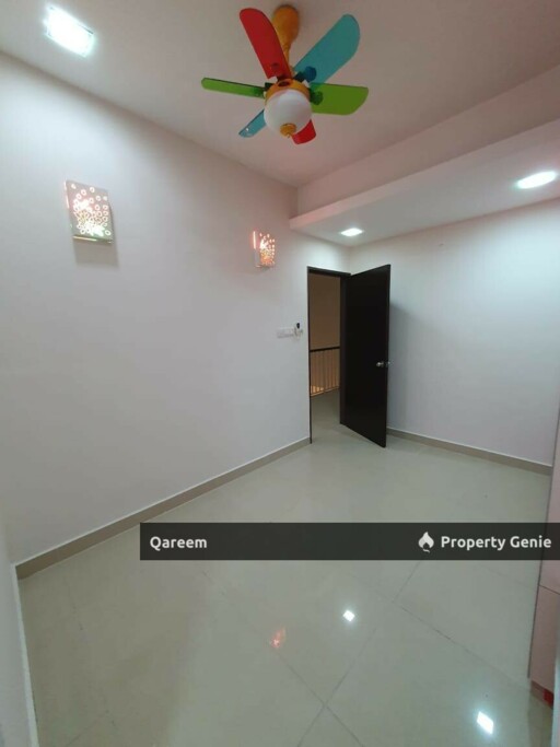 [RENOVATED] 2 Storey Tmn Sunway Batu Caves, Batu Caves. Guarded gated