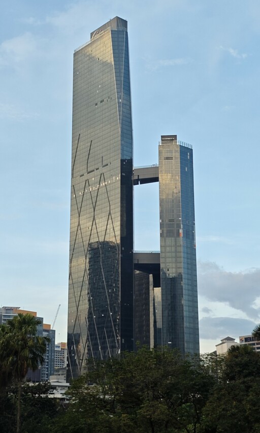 MENARA OXLEY