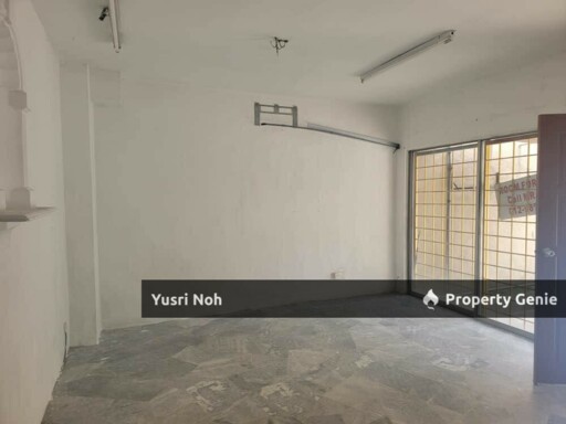 Rumah Double Storey di Taman Puchong Perdana
