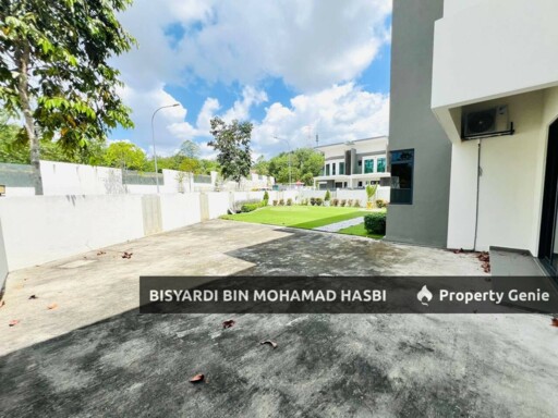 CORNER LOT FULLY FURNISHED & FULLY RENOVATED,  2 Storey Terrace One Park Taman Semenyih Idaman, Semenyih.