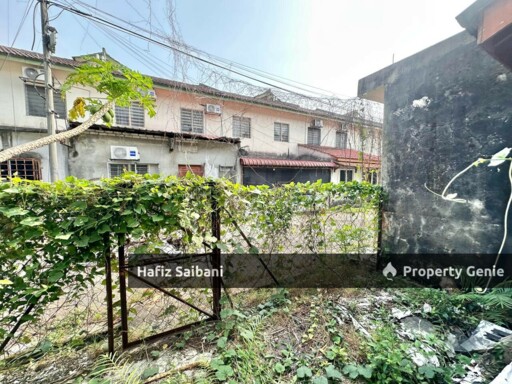 Double Storey Terrace Saujana Utama Sungai Buloh