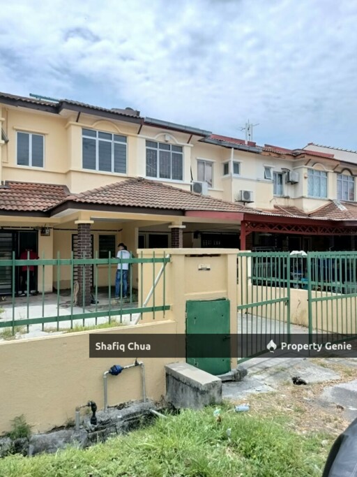 Newly Painted Double Storey Lorong Pending Bandar Puteri Klang