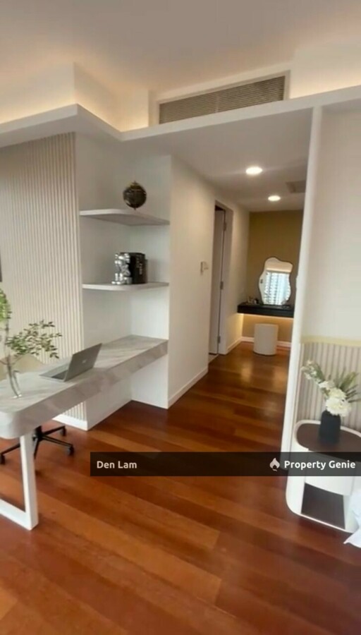 K Residences KLCC Fully Fitted house for Sale !!!