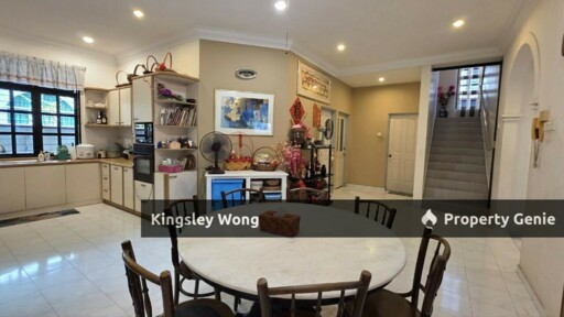 Taman Golf Ipoh Double Storey Bungalow Facing North Near Golf Club hospitals Schools