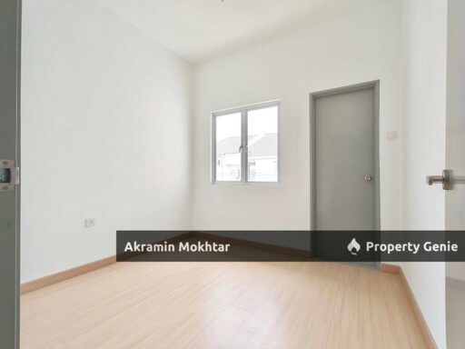 Double Storey Halya 2, Daunan Worldwide Puncak Alam