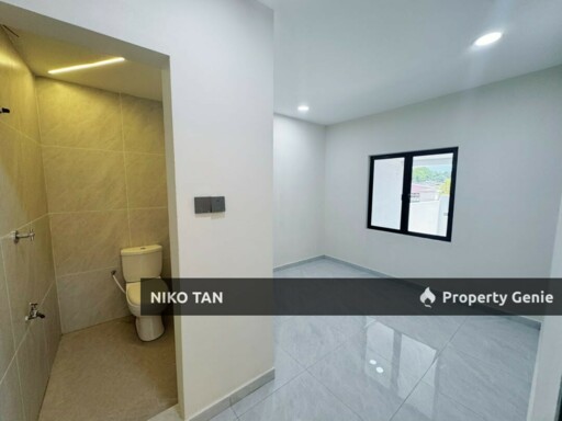 [UNBLOCK VIEW] 1-Storey Jalan Landak Kelubi, Taman Abad For Sale