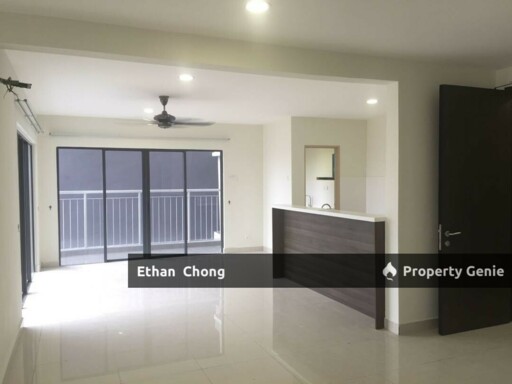 Maisson @ Ara Damansara Unit For Sale