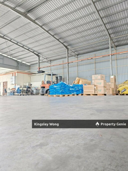 Menglembu Detached Factory 22,100 sqft Near Lahat Pengkalan Truck & Containers Can Access