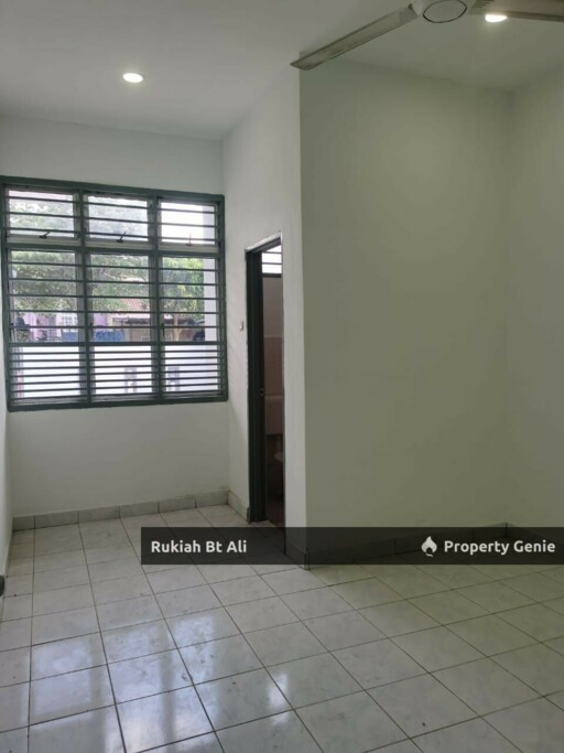 SIngle Storey Taman Kerisi near Seremban 2