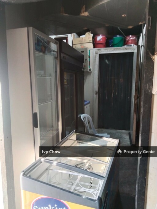 3 Storey Ground Floor for Rent