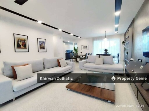 Camelia Tamansari Rawang Beautiful 3 Storey Terrace House For Rent