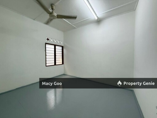 Single Storey Batu Berendam New Painting