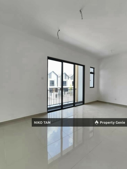 Jalan Permata Double Storey Fully Renovated Bandar Dato Onn For Sale