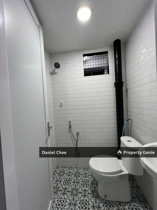 Menglembu Renovated Flat For Rent