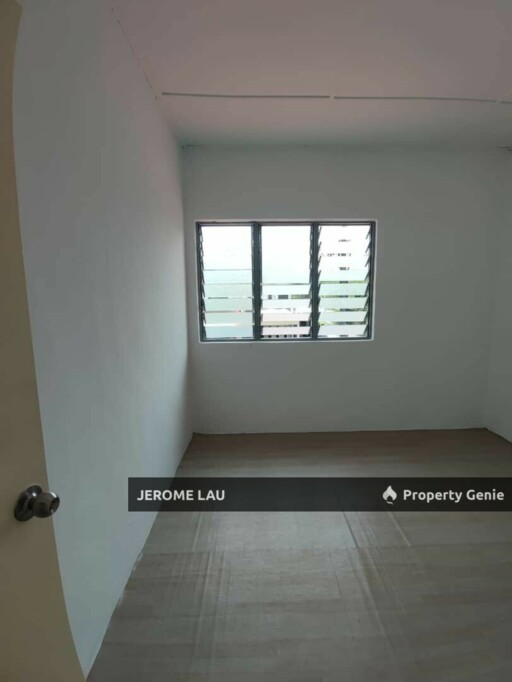 Double Storey Terrace House End Lot Taman Machap Jaya