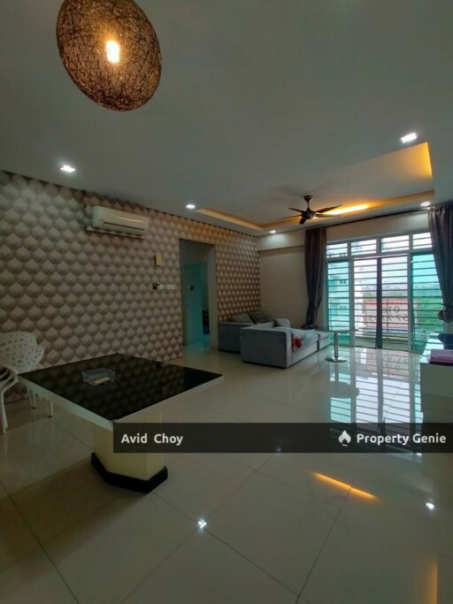 P'residen Apartment,  Permas Jaya, 3+1 Bedroom (Full Loan)