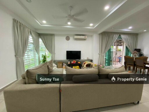 Tree Residency, Corner Unit