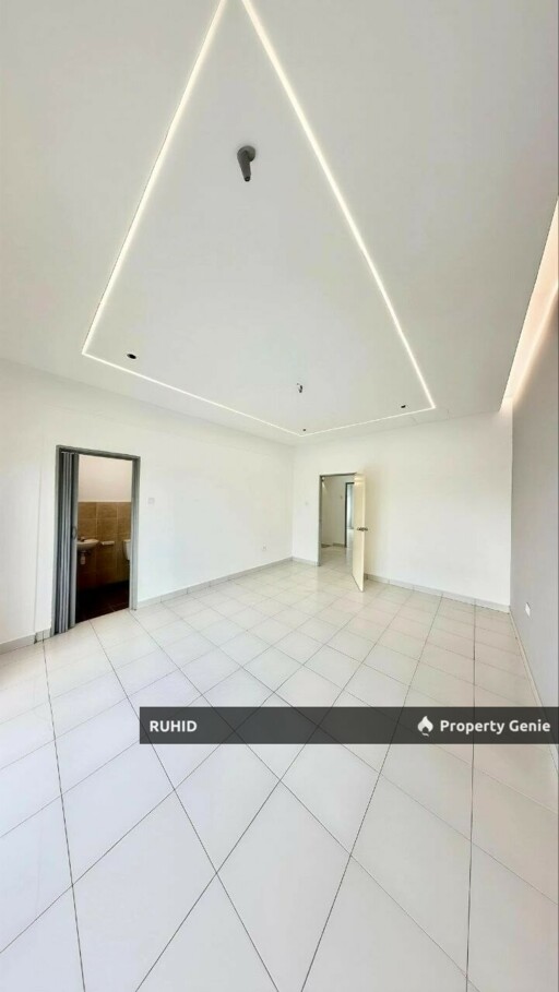 Double Storey Terrace House Taman Scientex Senai | Fully Renovated | Unblock View | Freehold