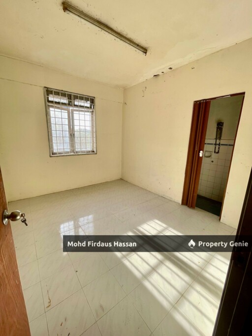 Pangsapuri Desa Cemara, Seberang Jaya Penang. (3b2b) Near Lotus