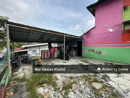 Corner Lot Double Storey Terrace Taman Kantan Permai Kajang