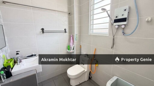 DOUBLE STOREY FREESIA BUKIT BERUNTUNG RAWANG