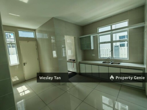 Below Bank Value! Kayangan Villa Klebang 3 Storey Bungalow For Sale