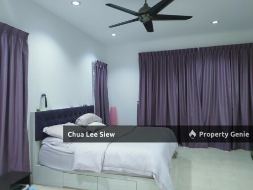 Double Storey House Corner Lot for Sale at Seri Austin