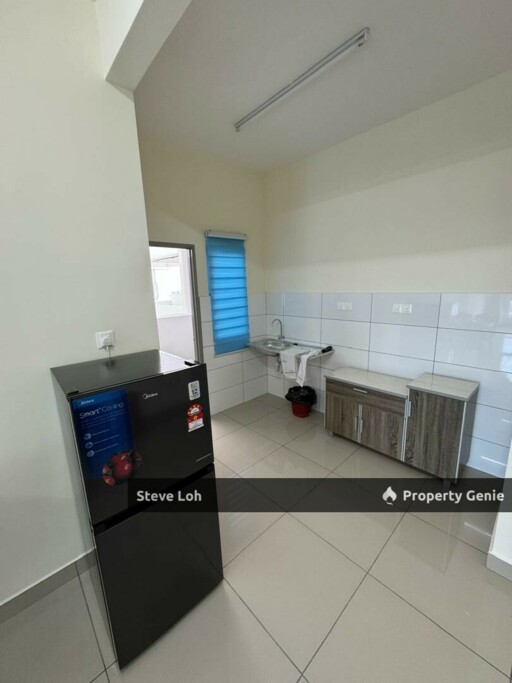MRT Linked Condo @ Nexus Kajang Female Unit Fully Furnished Single Room