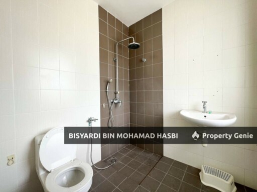 FREEHOLD [RENOVATED] Double Storey Semi-D Tiara Heights, Bandar Baru Salak Tinggi, Sepang.