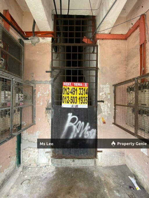 3rd Floor Shop Apartment RM 350 (Pasar Malam) -Taman Sentosa @ Klang- Ready 30/9