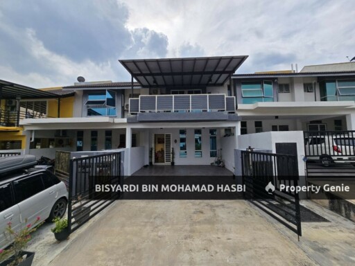 (RENOVATED) Double Storey Terrace Bangi Avenue 1, Bangi.