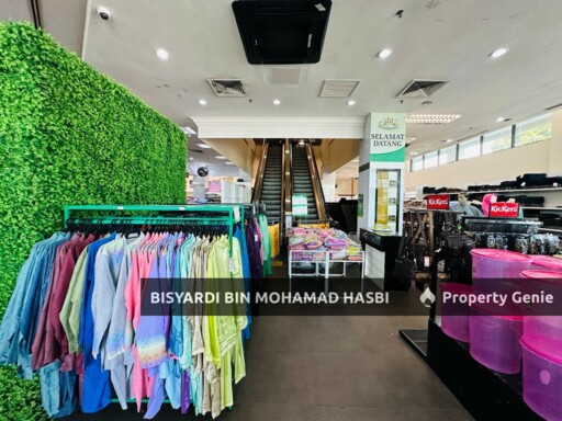 Jangan Lepaskan Bangunan Komersial 5 Tingkat Berlif di Bukit Baru Melaka – Prime Corner Facing Main Road! ROI Tinggi & Lokasi Paling Strategik!