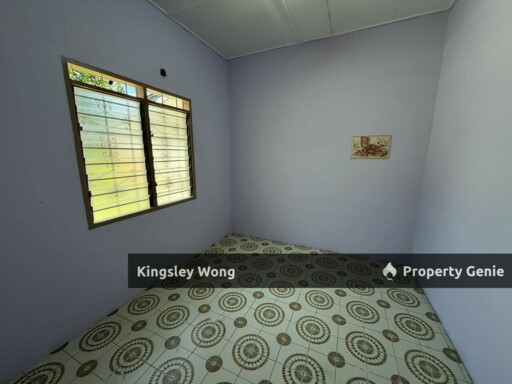 Bercham Taman Ramai Single Storey Terrace House Basic Condition Near Schools light industry area