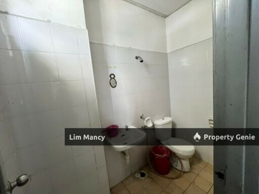 Medan Nusa Perintis Four Storey Shoplot