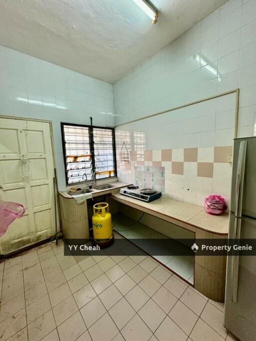 Two Storey Menglembu For Sale Near Kledang Hill